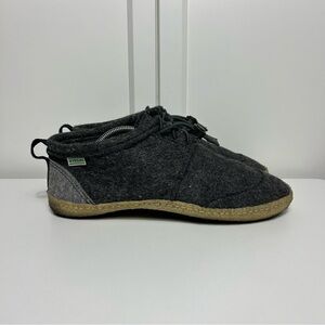 Kyrgies barefoot wool slippers